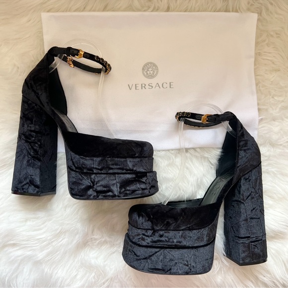 Versace Shoes - New! VERSACE Logo Medusa Aevitas Crushed Velvet Platform Pumps